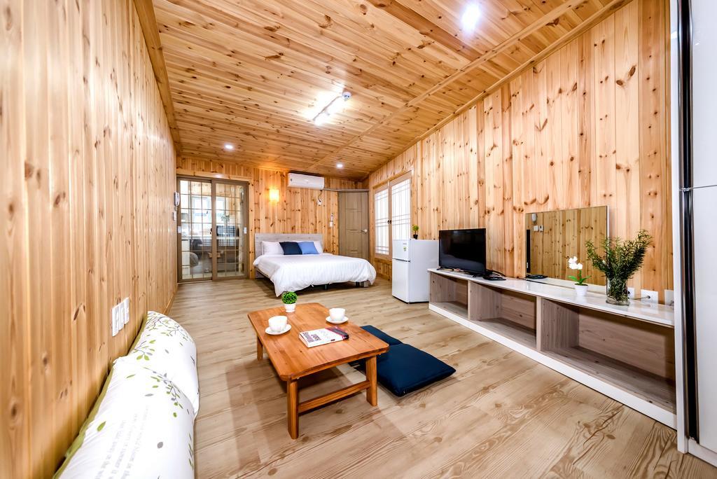 Cardinal House Villa Jeju Exterior photo